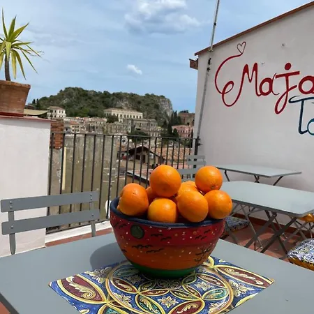 Majolica Bed & Breakfast